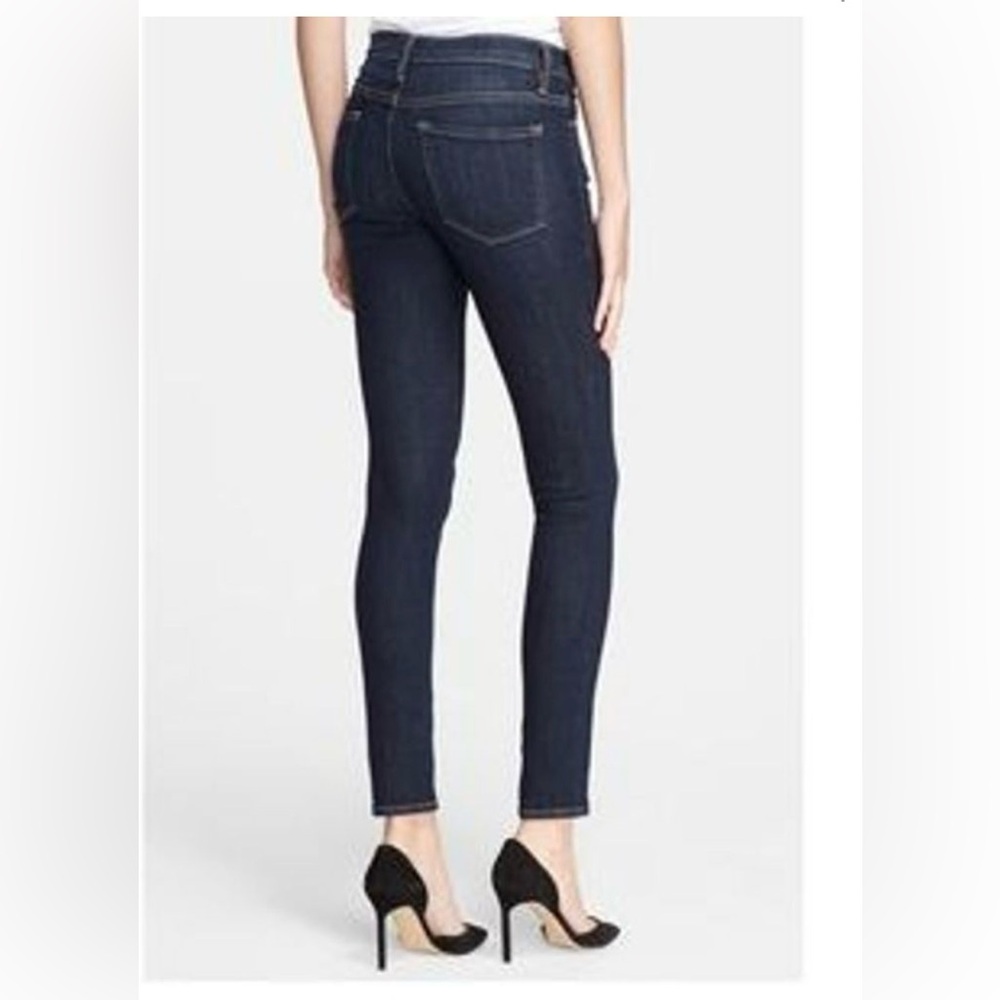 Frame Denim Skinny Jeans in Dark Blue Indigo
